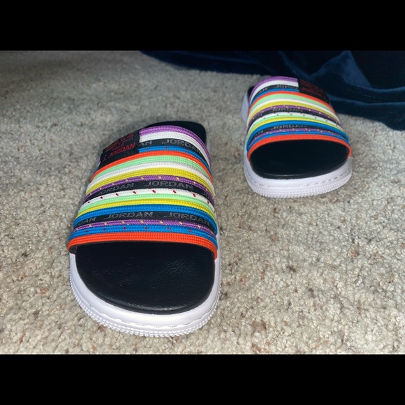 Multicolor Jordan Slides - Picture 3 of 5